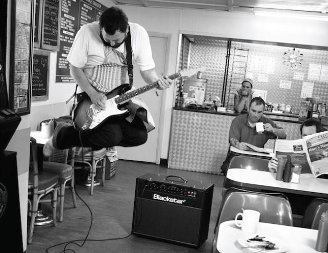 everywheres-a-venue-cafe